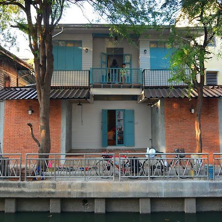 La Moon Hostel Bangkok Bagian luar foto