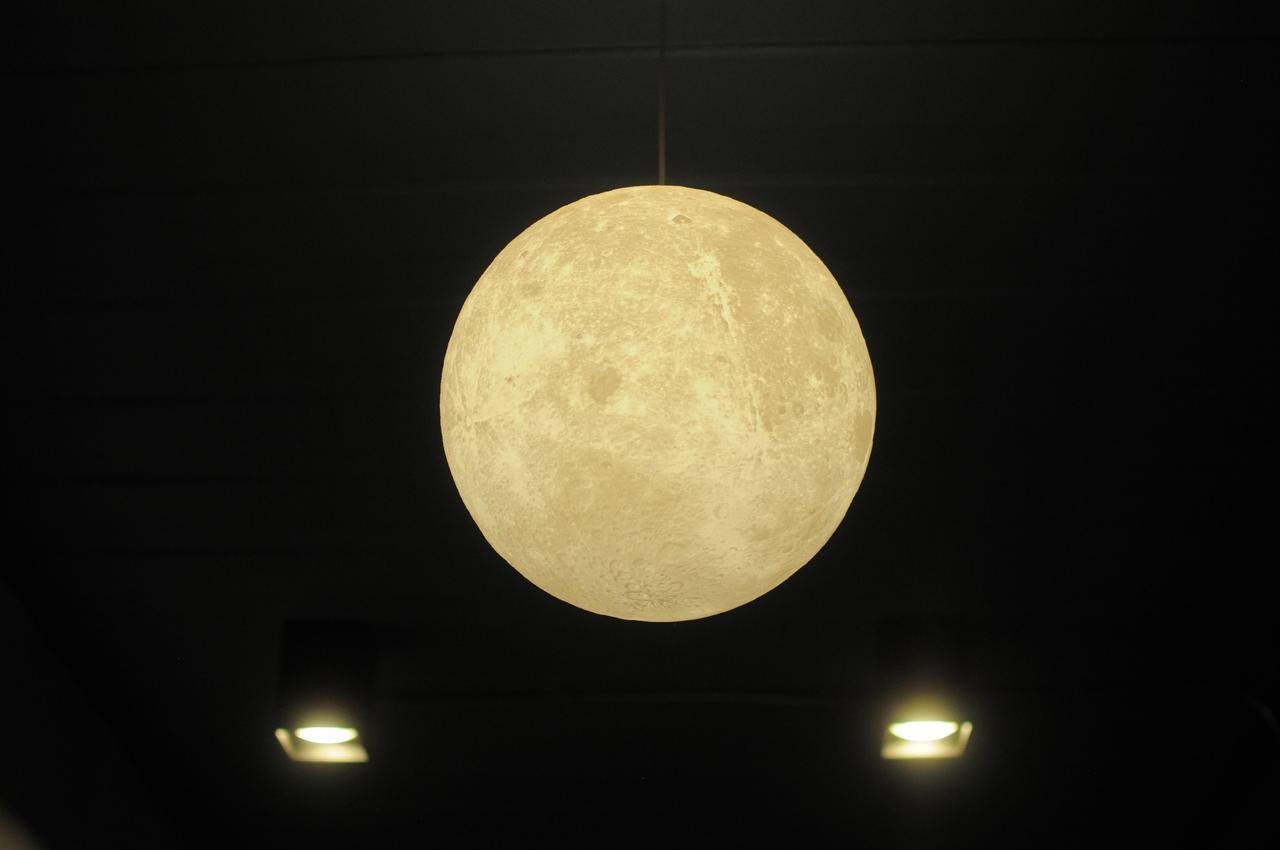 La Moon Hostel Bangkok Bagian luar foto